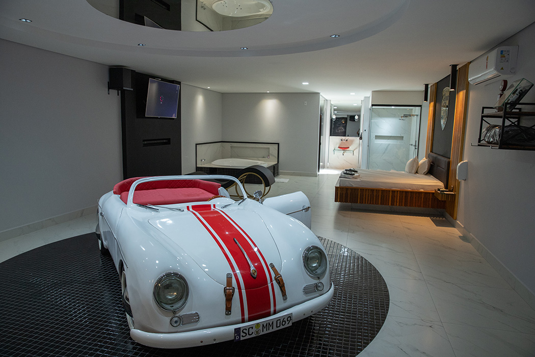 Maxim´s Motel - Suíte Porsche
