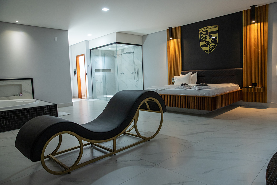 Maxim´s Motel - Suíte Porsche